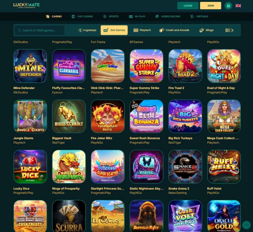 LuckyMate Casino desktop slots variety screenshot showing top games and categories – tested