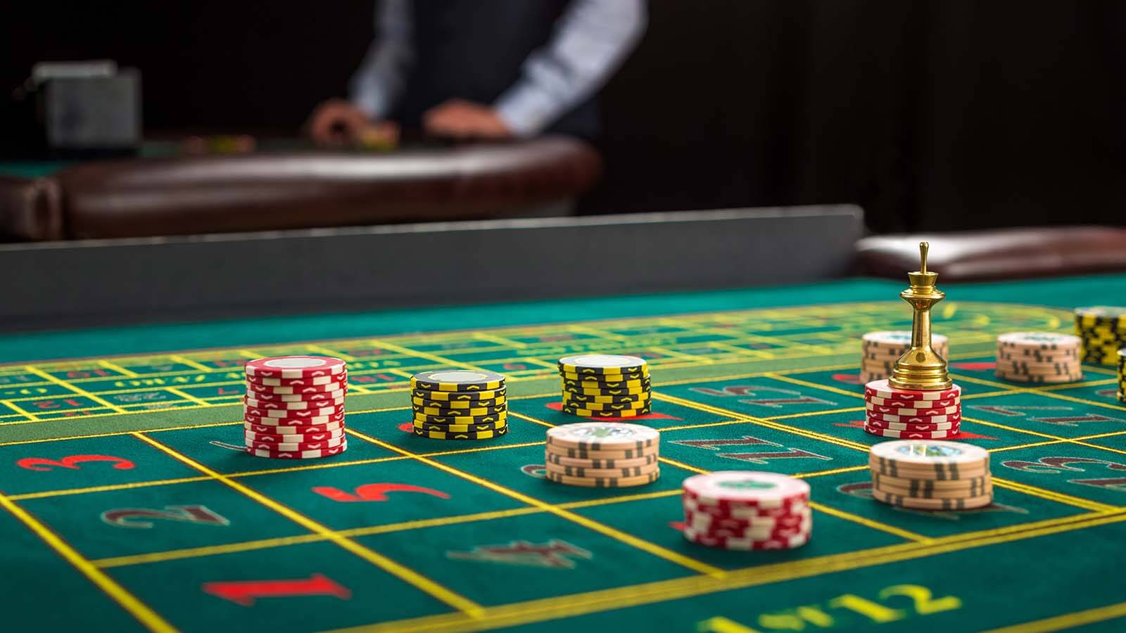 10 Ways to Win at Roulette by Improving Odds