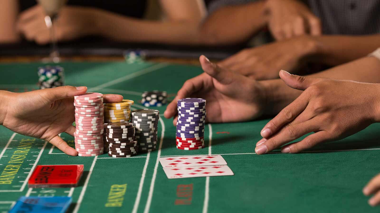 The Challenges of Card Counting in Baccarat